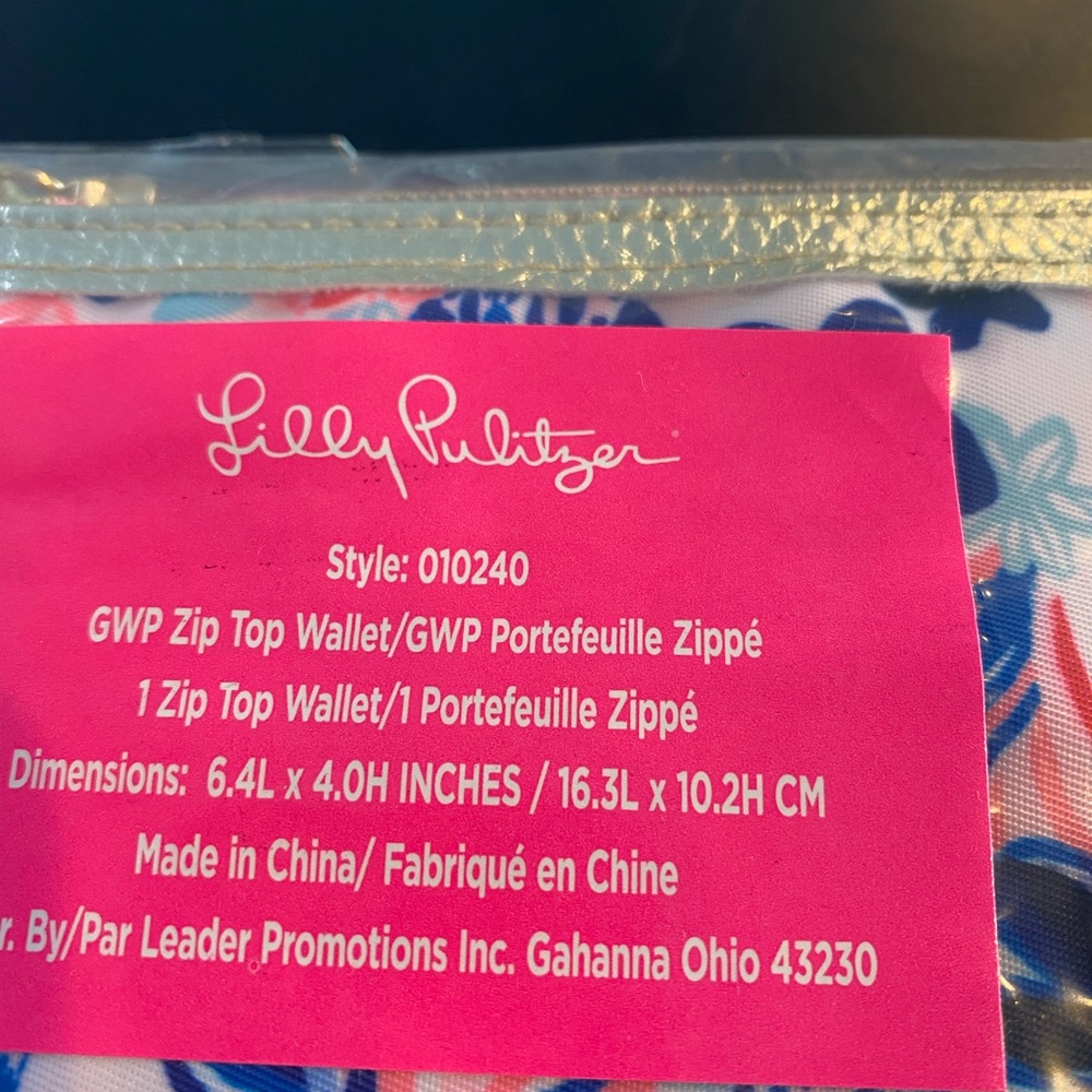 Nip Lilly Pulitzer Zip Top Wallet - image 2